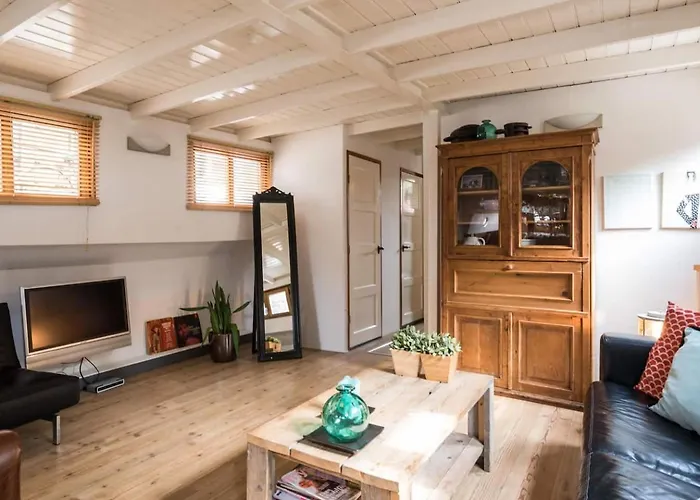 Luxury Large Houseboat Azara Vakantiehuis Amsterdam